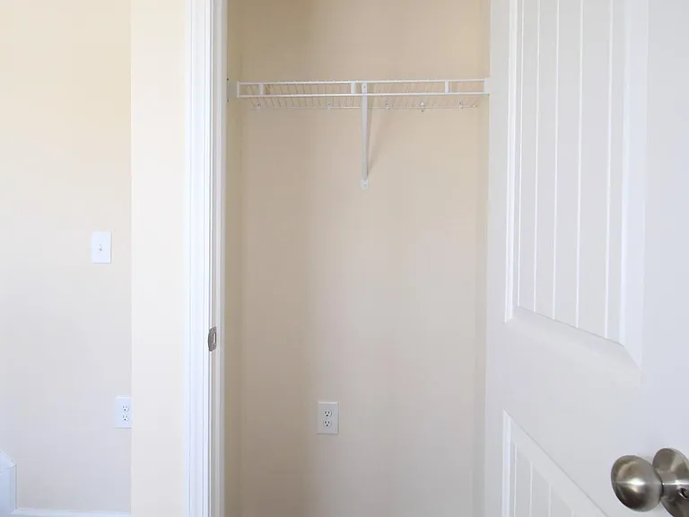 1212 Nightshade Dr — Photo 9