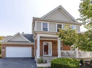 865 Savoy Ct, Lake Zurich, IL 60047