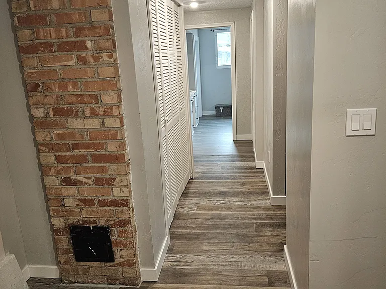 1207 E 520 S — Photo 15