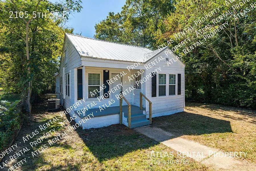 3 bed, 1.0 bath, 996 sqft, $1,025 — Photo 3