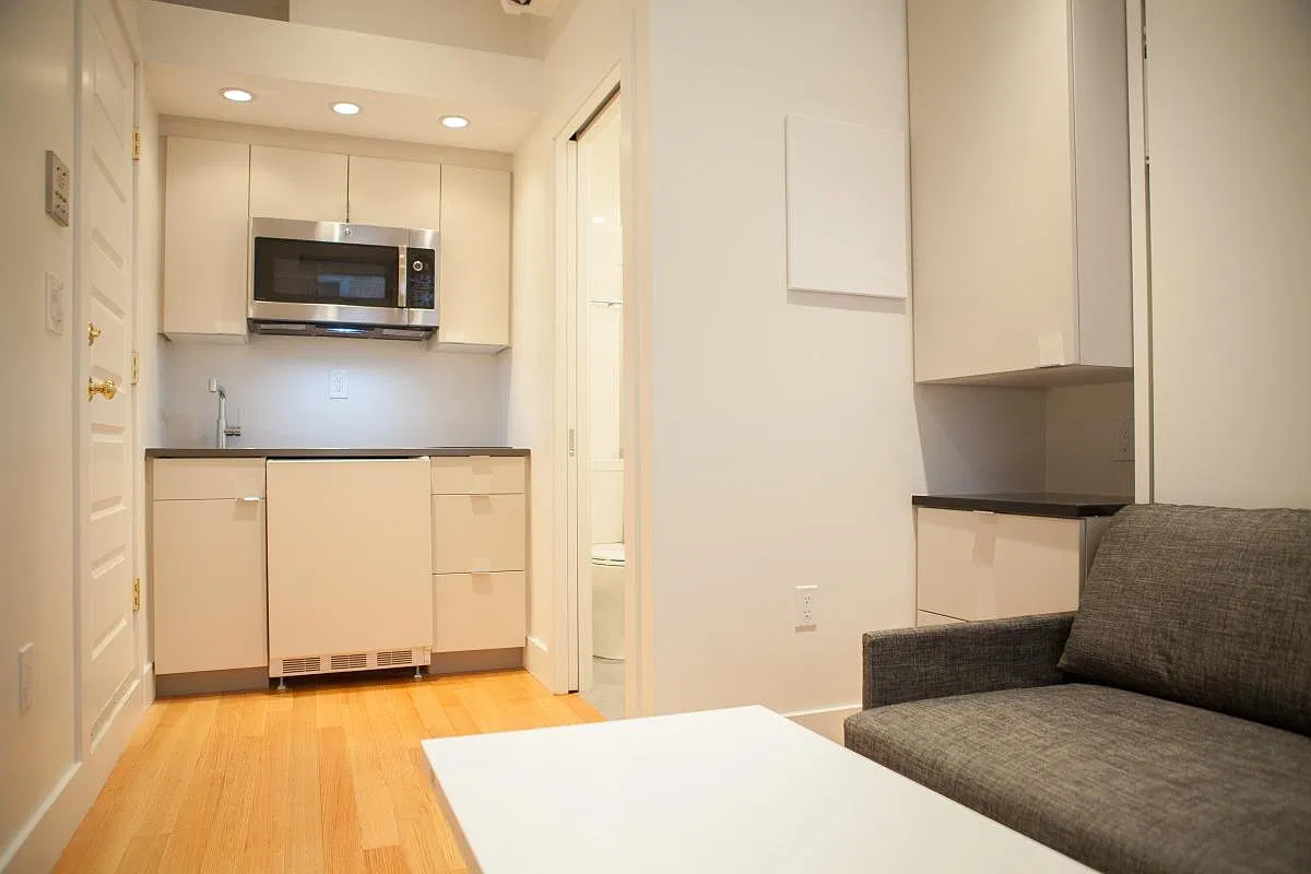 15 Revere Street — Photo 3