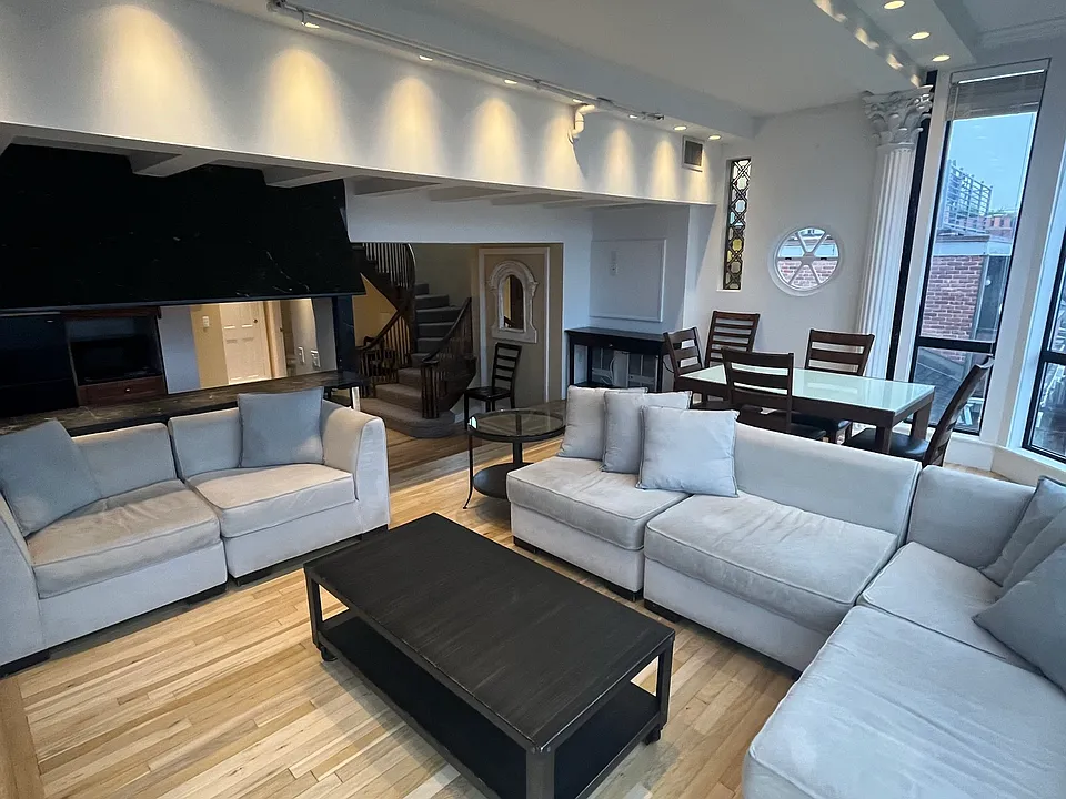 113 Beacon St #3