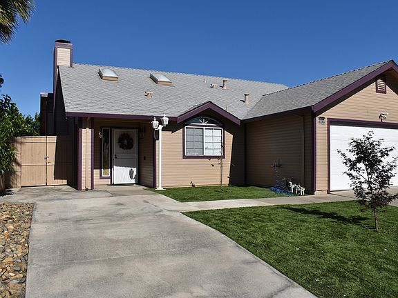 3rd image of 4790 Winona Way