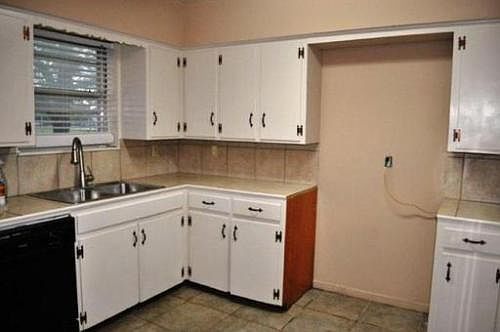 3rd image of 1618 Cranford Dr