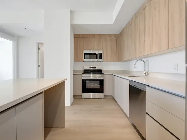 240 Vanderbilt Dr #B2, Lake Worth, FL 33460