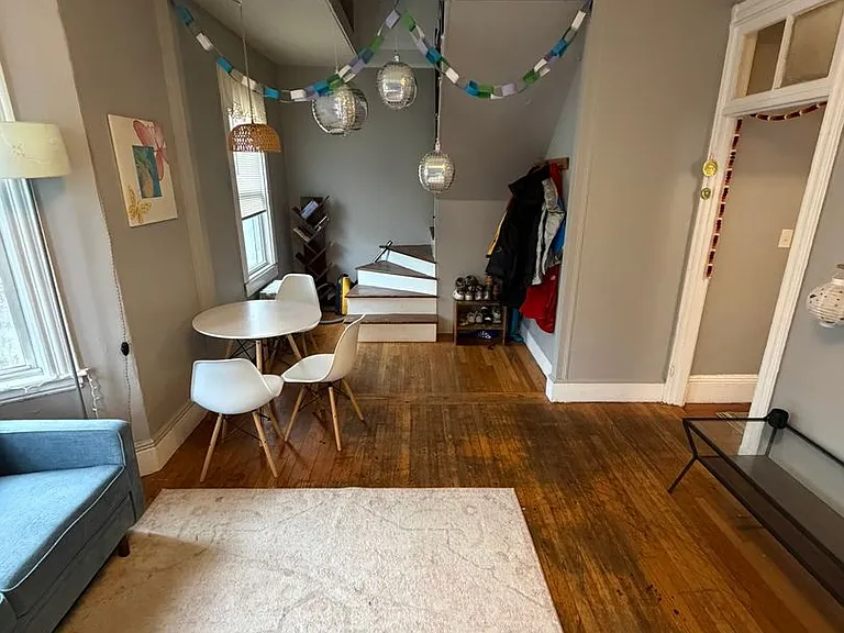 122 Hillside St #3 — Photo 4