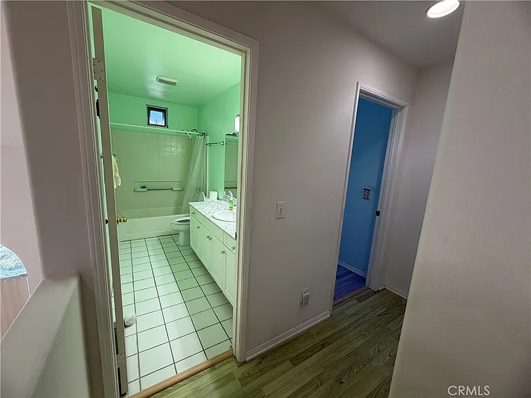 23812 Los Codona Ave — Photo 27