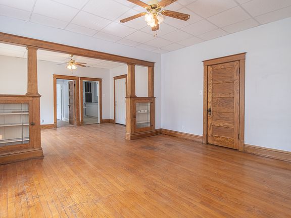 4th image of 43 W North St #3