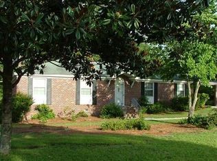 2541 Chatsworth Rd, Columbia, SC 29223