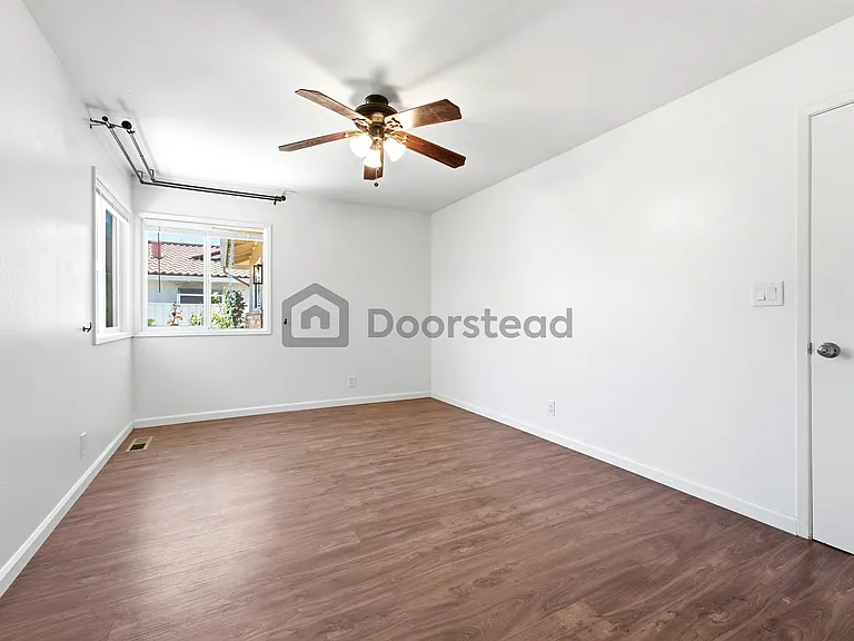 2351 New Jersey Ave — Photo 32