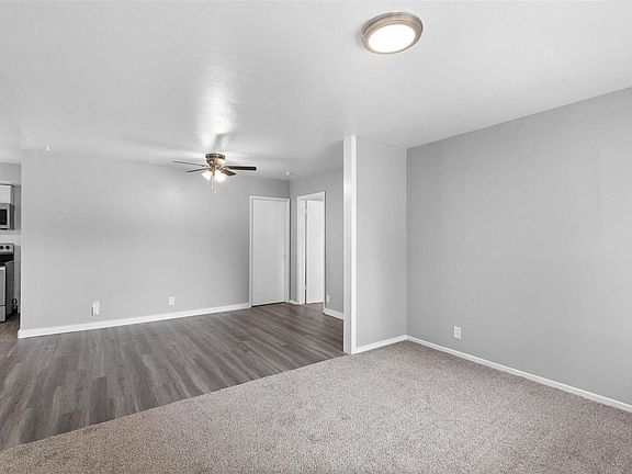 3rd image of 10427 Durness Dr