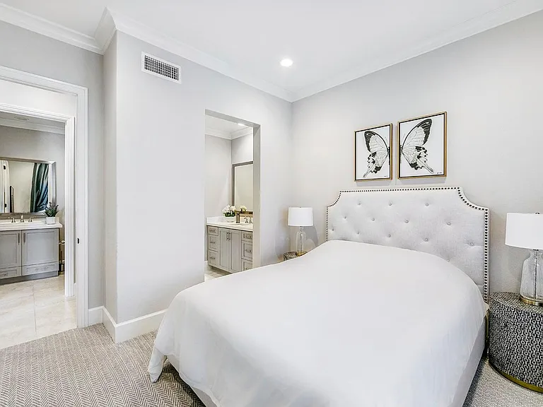 Of course there is a first floor bedroom that has its own en suite bathroom PLUS there's a powder bath downstairs.