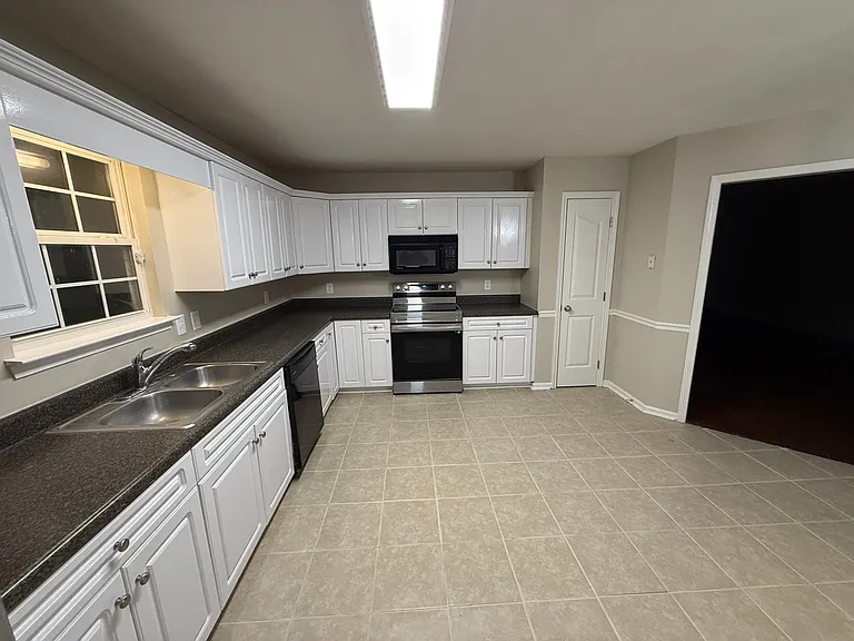 115 Cooper Ave — Photo 16