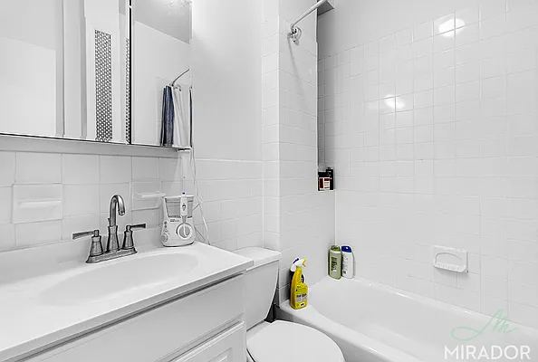 Rented by Mirador Real Estate | media 6