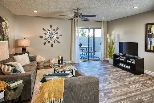 Chandler Meadows Furnished Apartments Photo 1
