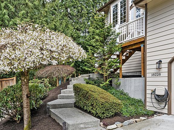 2nd image of 18228 126th St SE