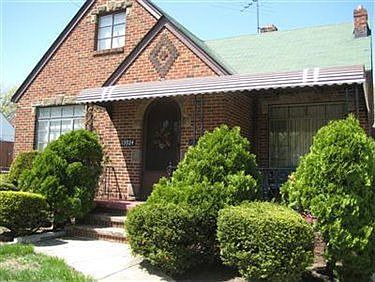 1st image of 13924 Liberty Ave
