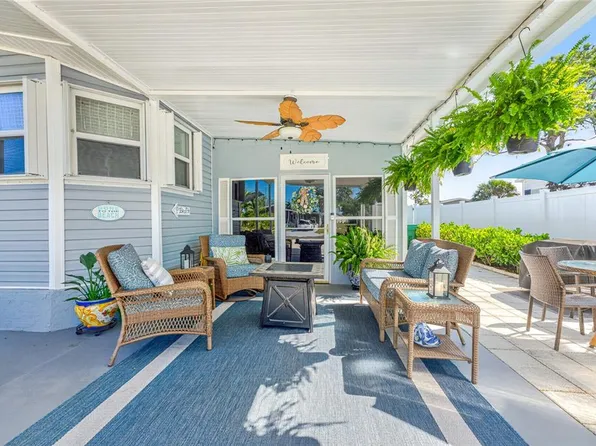 9123 Kestral Cir, Englewood, FL 34224