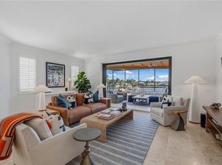 4400 Gulf Shore Blvd N #4-405, Naples, FL 34103