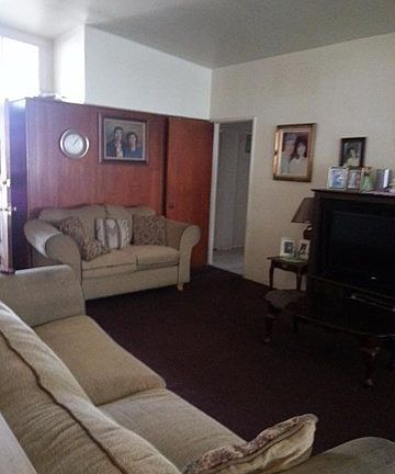 5th image of 332 N Siesta Ave