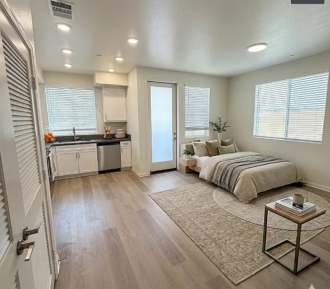 Gallery Park Apartments — Photo 12