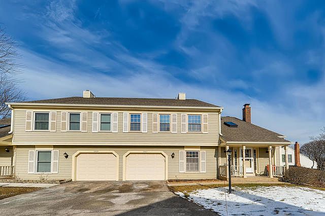 1st image of 2607 College Hill Cir