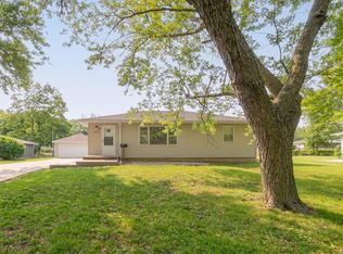 1410 Starbeck Cir, Cedar Falls, IA 50613