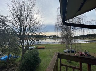 1220 Lamont Dr, Oak Harbor, WA 98277