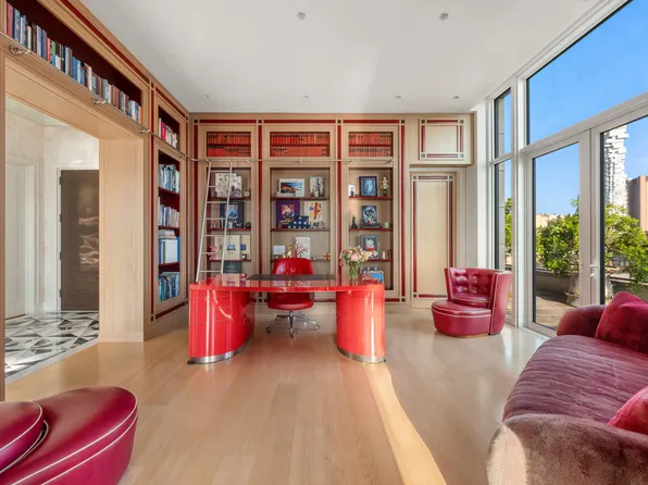 70 Vestry Street image 7 of 31