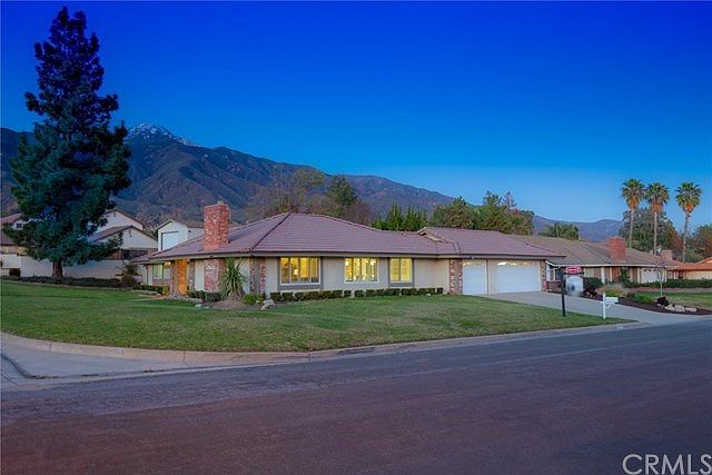 1st image of 8614 Beechwood Dr