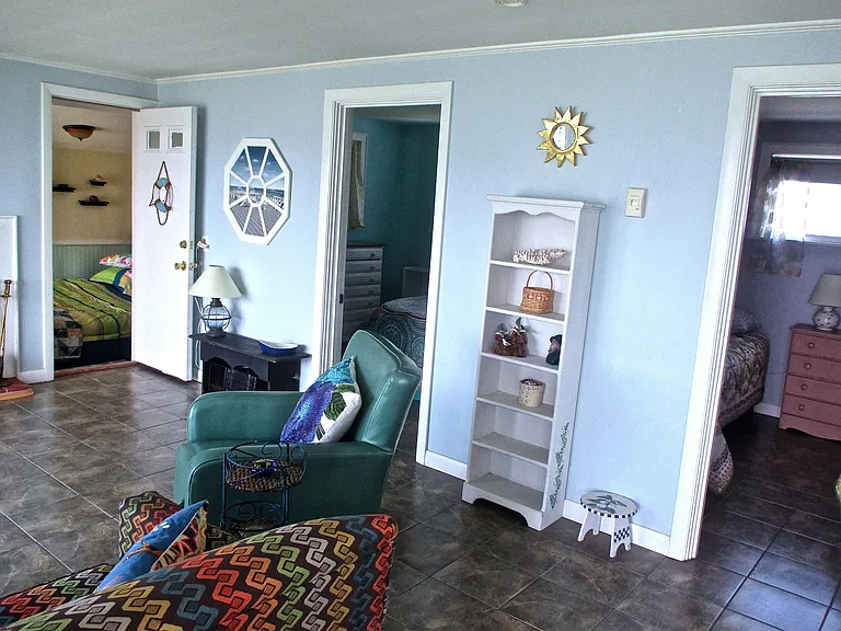 26 Shore Dr — Photo 9