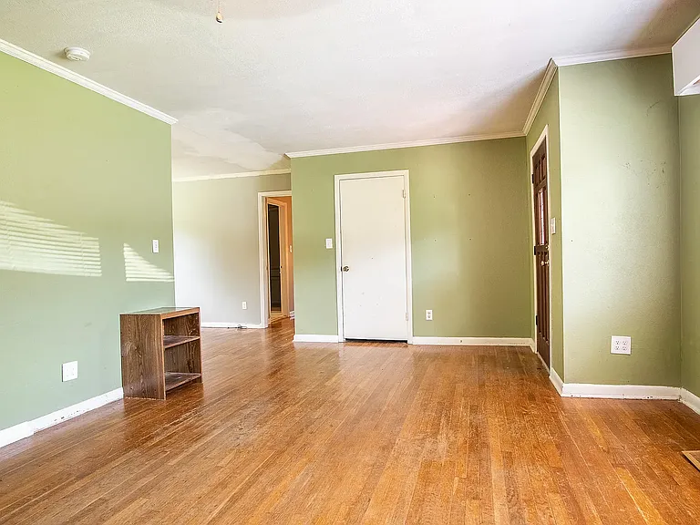 8323 E Mountain Ln — Photo 13
