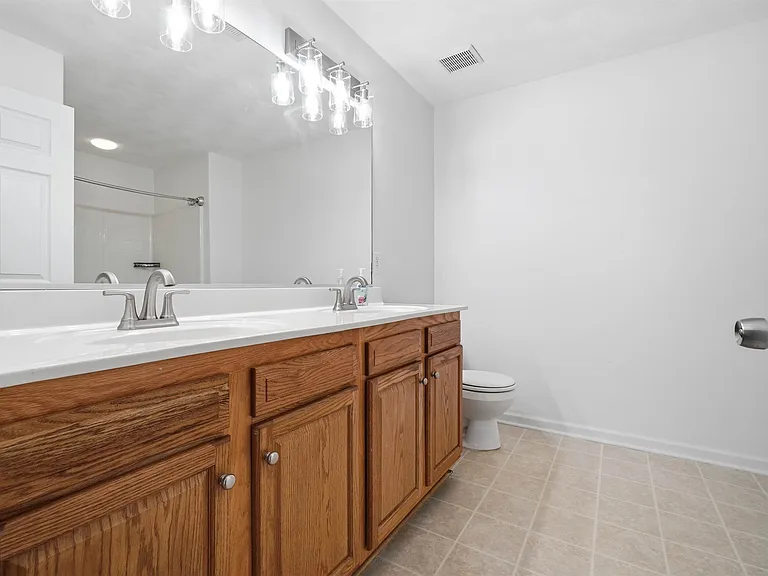 3715 Sutter St #11 — Photo 13