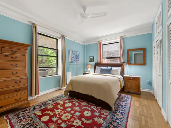 176 West 87th Street image 13 of 20