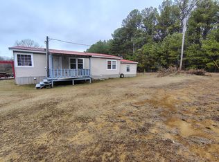 3298 Sticine Rd, Guys, TN 38339