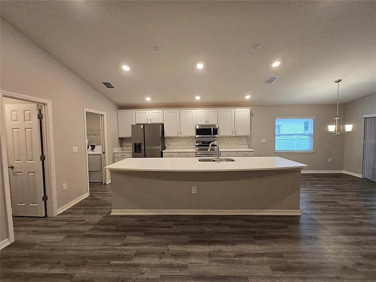 1352 Mountain Flower Ln — Photo 4