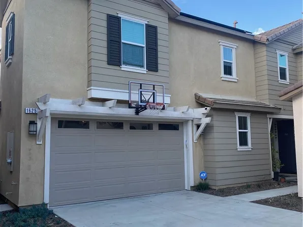 1625 Amborella Tree Pl, Upland, CA 91784