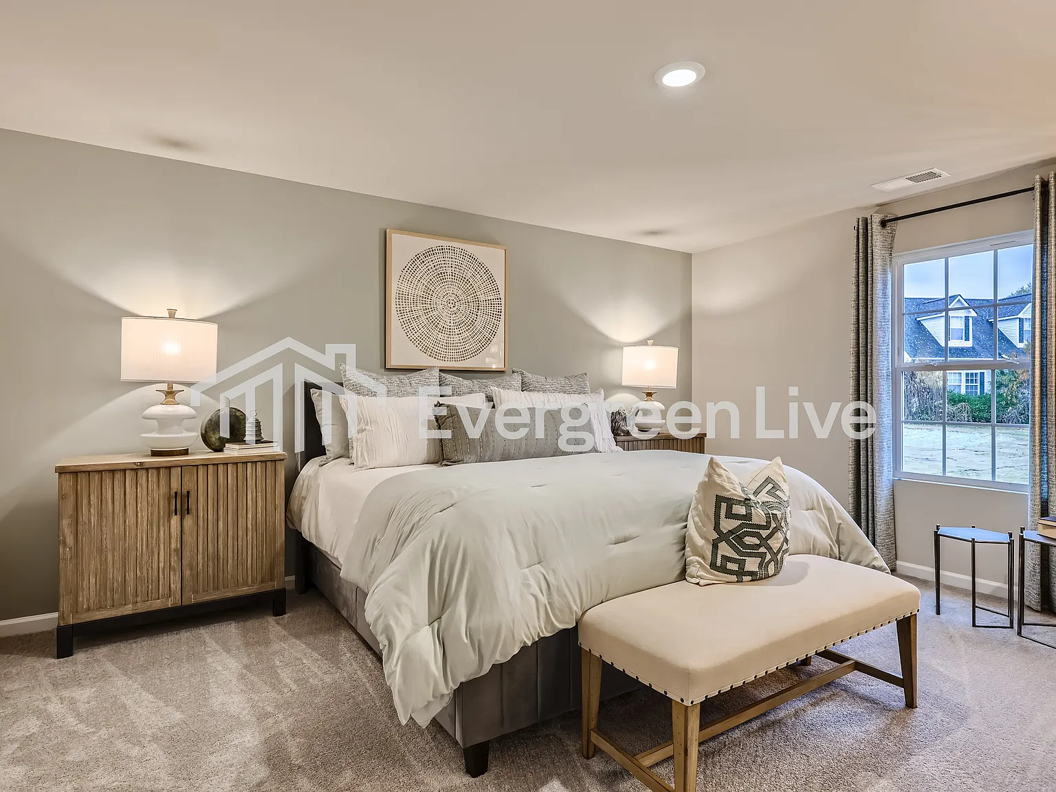 5 bed, 3.0 bath, 2306 sqft, $2,095 — Photo 4