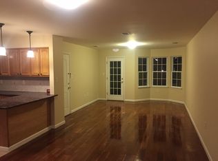 140 Orchard St, Elizabeth, NJ 07208