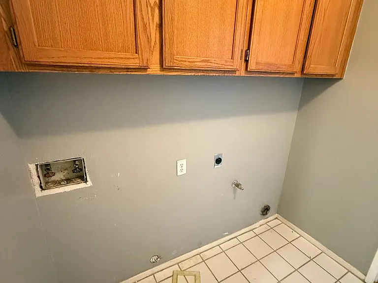 7400 Chilibre St — Photo 17