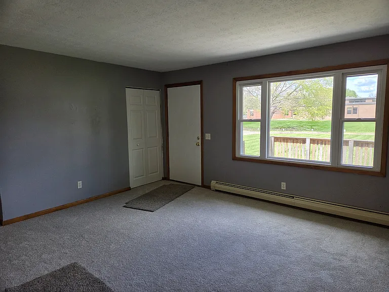 3312 Myers St NW — Photo 7