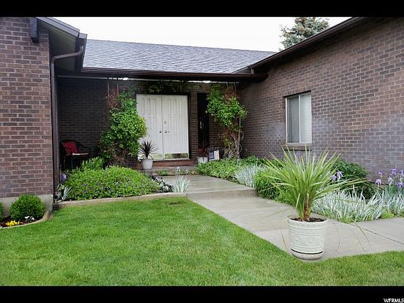 4th image of 831 S Law Dr