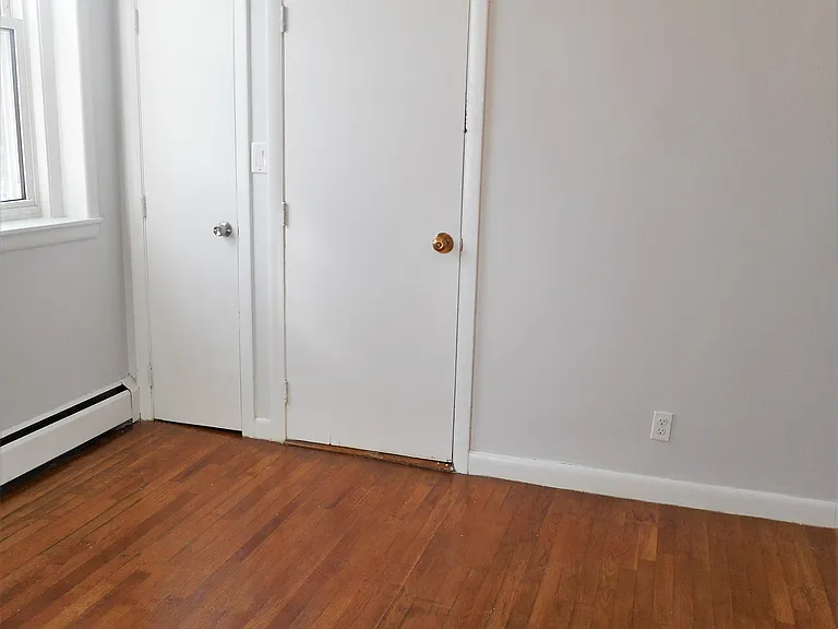 60 Gorham Ave #9 — Photo 3