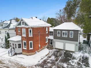 13 Lombard St, Smiths Falls, ON K7A 4E8