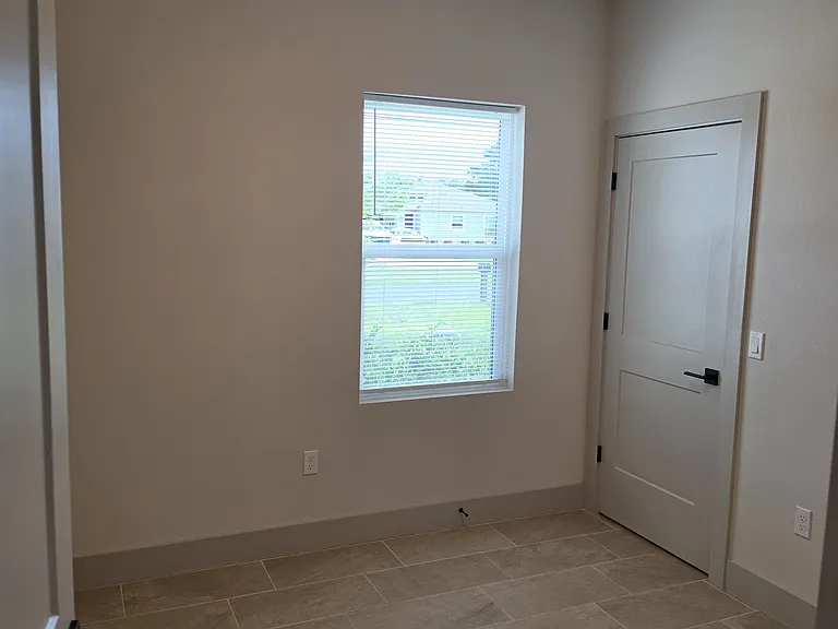 31 Louisburg Ln #A — Photo 12