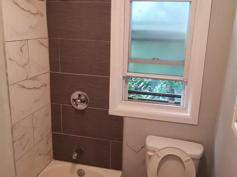 94 N 3rd St #3 — Photo 15