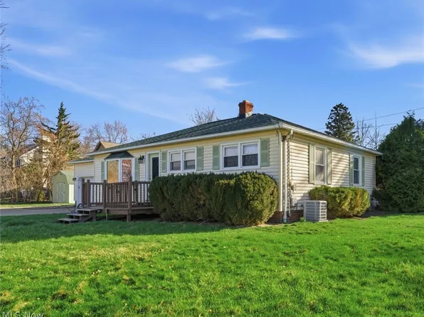 26080 Bagley Rd, Olmsted Falls, OH 44138