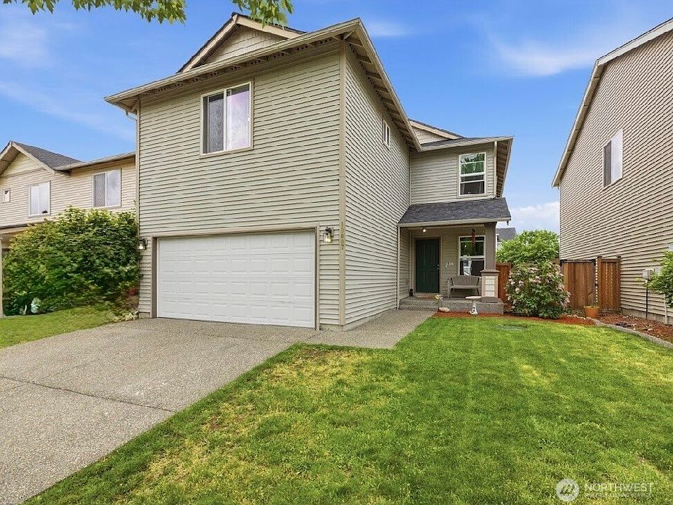 1st image of 10007 Dragt Street SE
