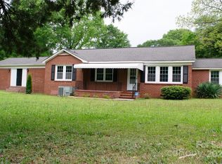 925 Grace Ave, Lancaster, SC 29720