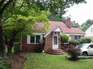 2169 Delowe Dr, East Pt, GA 30344